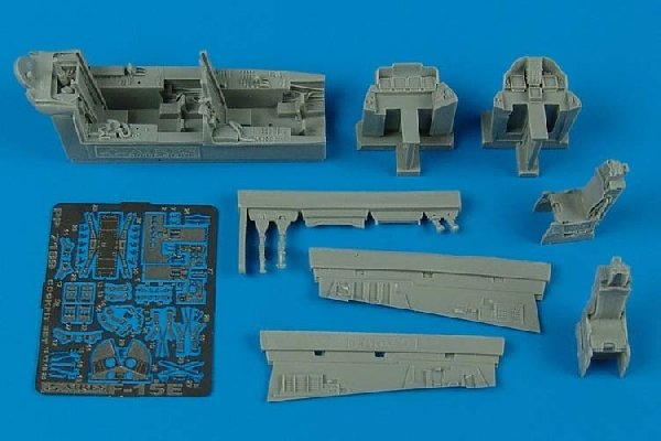 Ensemble de cockpit Aires 7189 F-15E Strike Eagle 1/72 ACADEMY