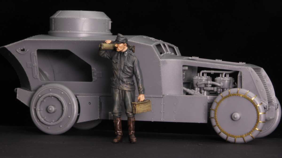 Copper State Models F35-017 Membre d'équipage de voiture blindée austro-hongroise avec mitrailleuse MG 1/35