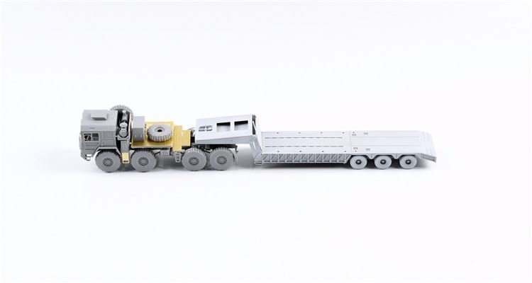 Modelcollect UA72341 Camion tout-terrain allemand MAN KAT1M1014 8x8 haute mobilité avec semi-remorque M870A1 1/72 – image 12