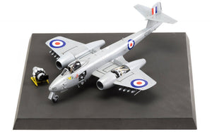 Airfix 09184 Gloster Meteor F8 Guerre de Corée 1/48 – image 2