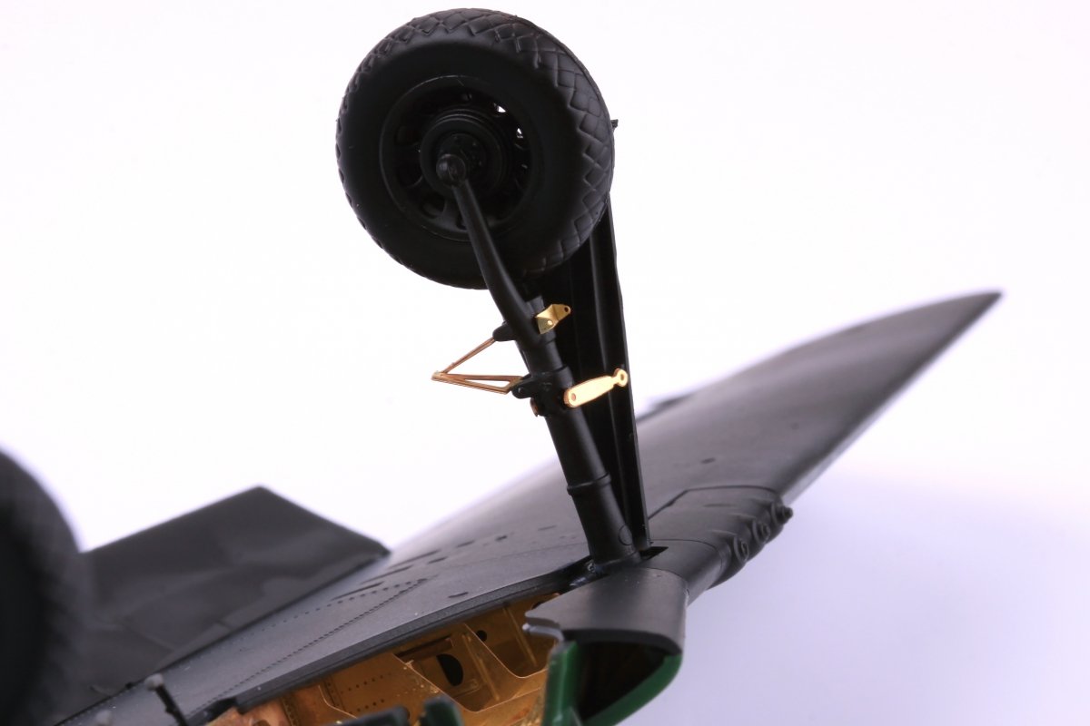 Eduard 32419 P-51D-5 extérieur REVELL 1/32 – image 5