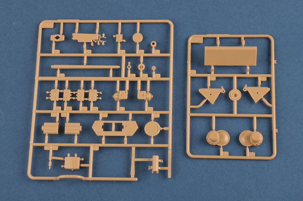 Hobby Boss 80151 Char allemand Type III/IV à châssis hybride et petite tourelle, échelle 1/35  – immagine 7
