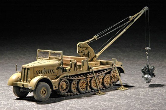 Trumpeter 07253 Sd.kfz.9/1 Première version (Drehkran 6t auf Zugkraftwagen 18t (1/72) 