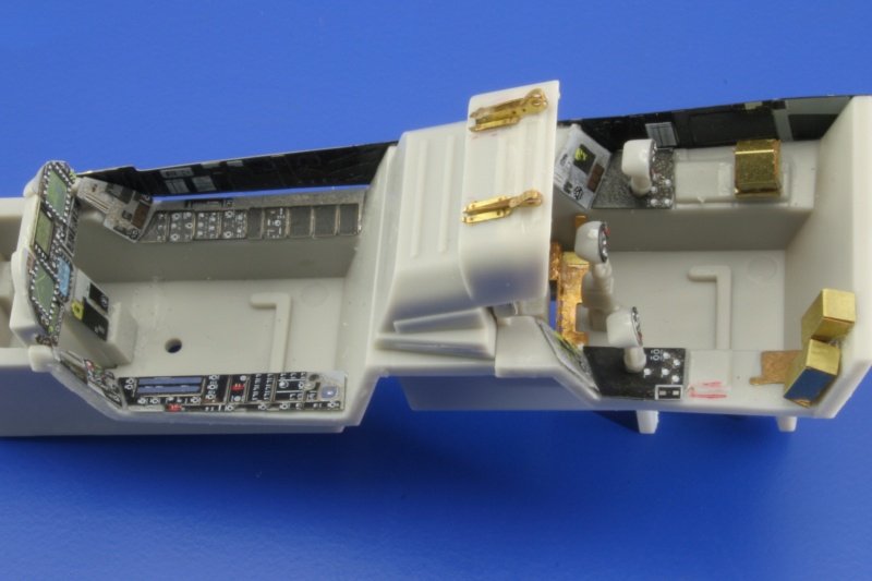 Eduard 49334 F/ A-18F intérieur 1/48 Hasegawa – image 5