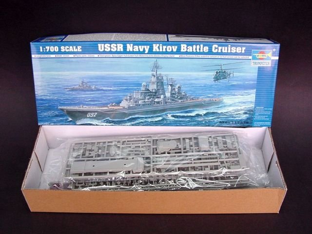 Trumpeter 05707 Croiseur de bataille Kirov URSS 1/700 – Bild 4