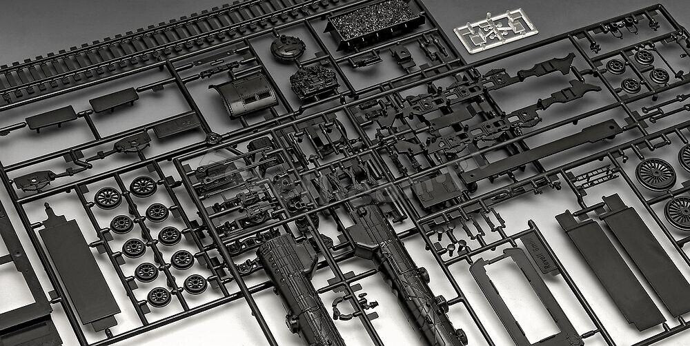 Revell 02166 Mehrzweck-Lokomotive Baureihe 03 1/87  – imagen 6
