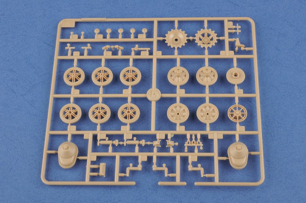 Hobby Boss 83803 allemand Pzkpfw.II Ausf.J VK16.01 (1/35) – Bild 9