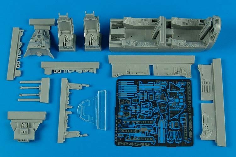 Ensemble de cockpit Aires 4546 F-105G Thunderchief 1/48 Monogram