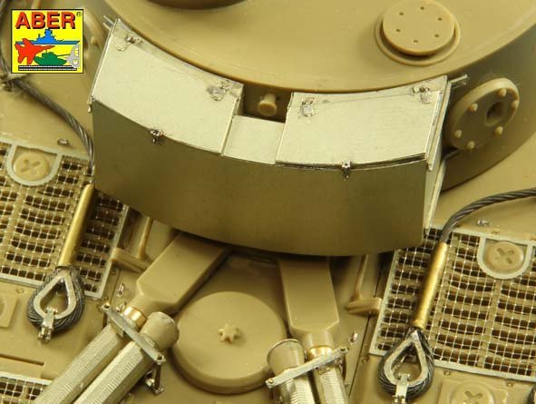 Aber 35K26 Pz.Kpfw. VI Ausf.E ( i.Kfz.181) Tiger I – s.PzAbt. 501 in Tunisia 1/35 – zdjęcie 10