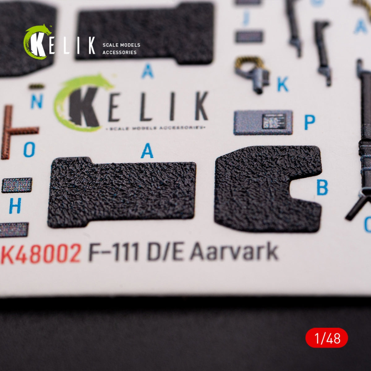 KELIK K48002 F-111 A/E Aardvark intérieur décalcomanies 3D pour kit HobbyBoss 1/48 – imagen 4