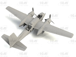 ICM 48288 A-26C-15 Invader avec pilotes et personnel au sol 1/48 – Bild 3