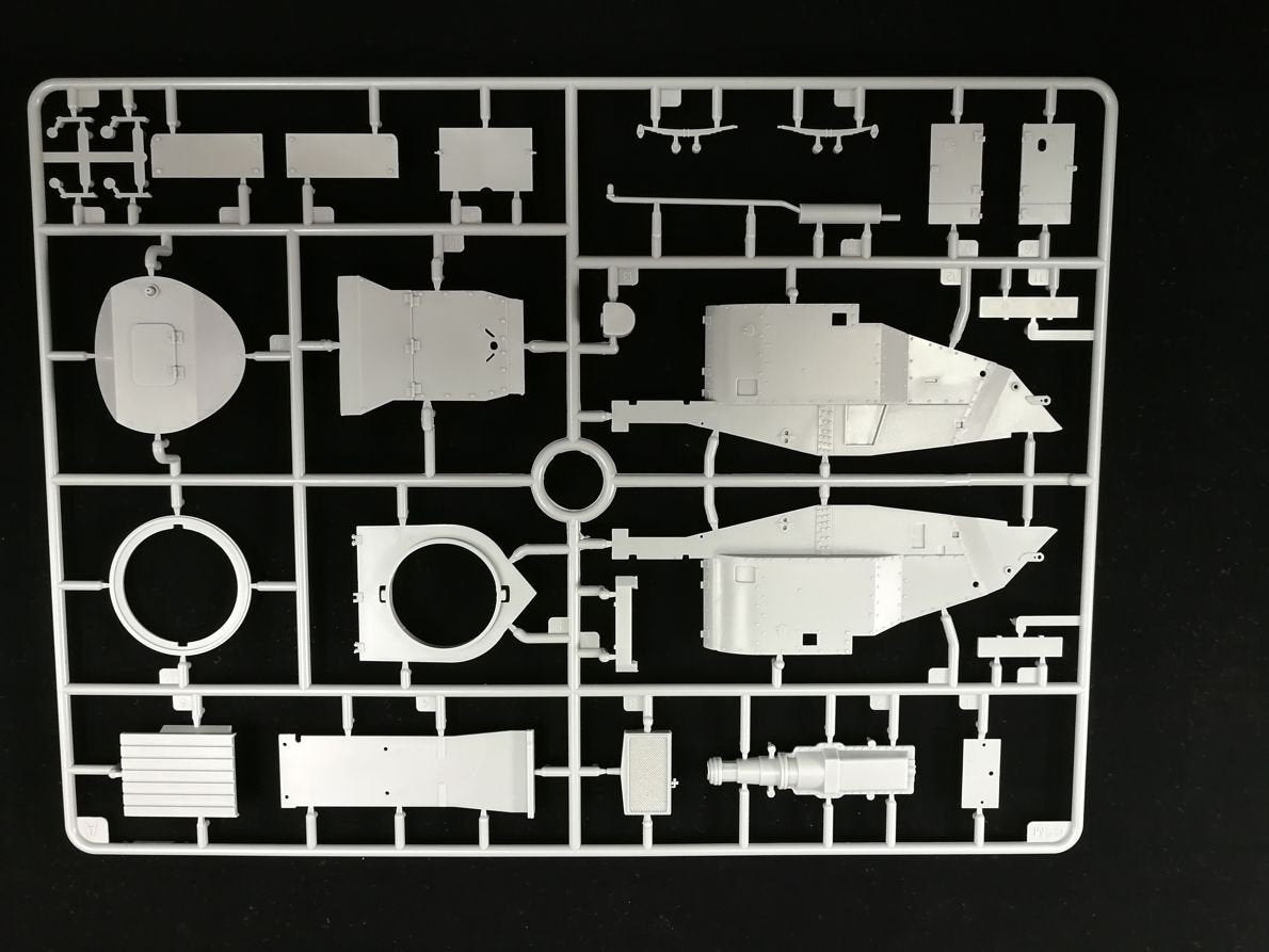 Copper State Models 35001 Voiture blindée Lanchester (1/35) – image 3