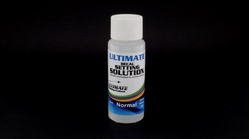 Solution de fixation de décalcomanies Ultimate Modeling Products UMP060 - Normale