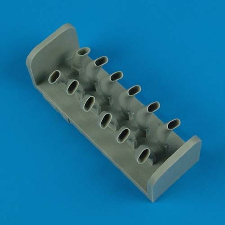 Échappement Quickboost QB32099 IL-2 Sturmovik Trumpeter 1/32