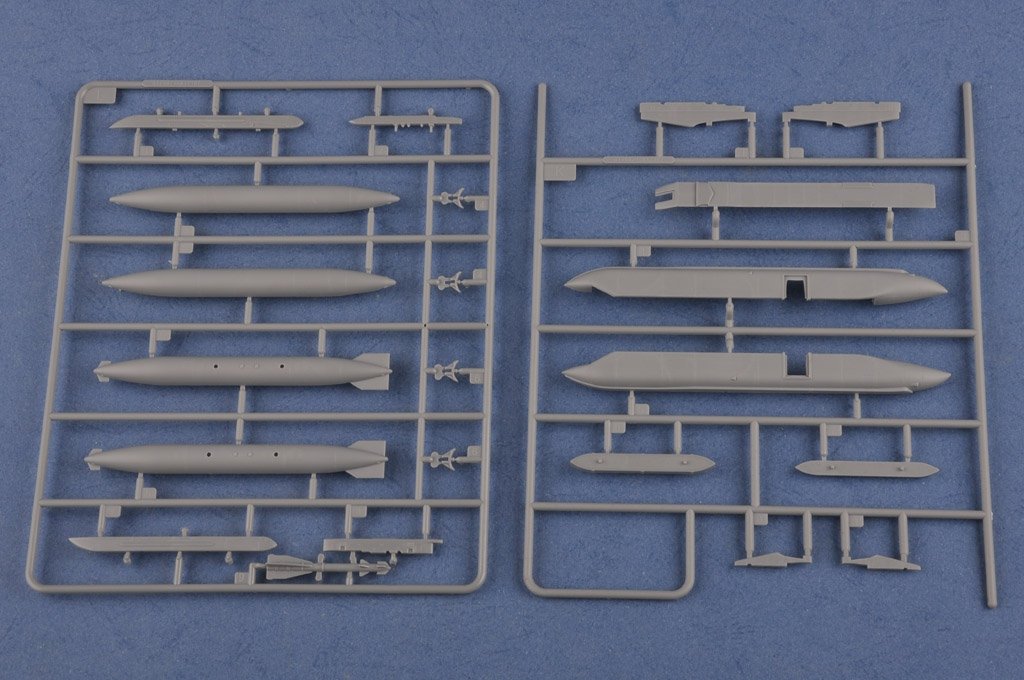 Hobby Boss 81759 Su-17UM3 Fitter-G 1/48 – image 8