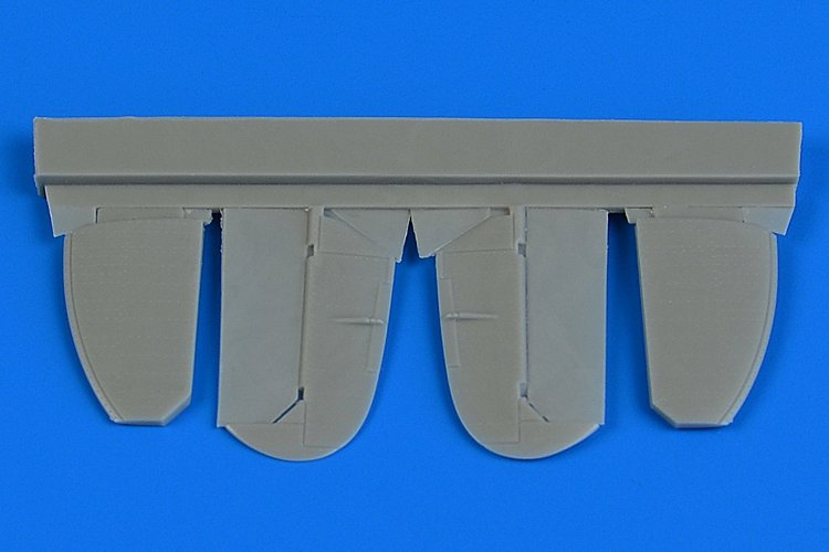Surfaces de contrôle du Spitfire Mk.IX Aires 7351, maquette en métal au 1/72, Eduard