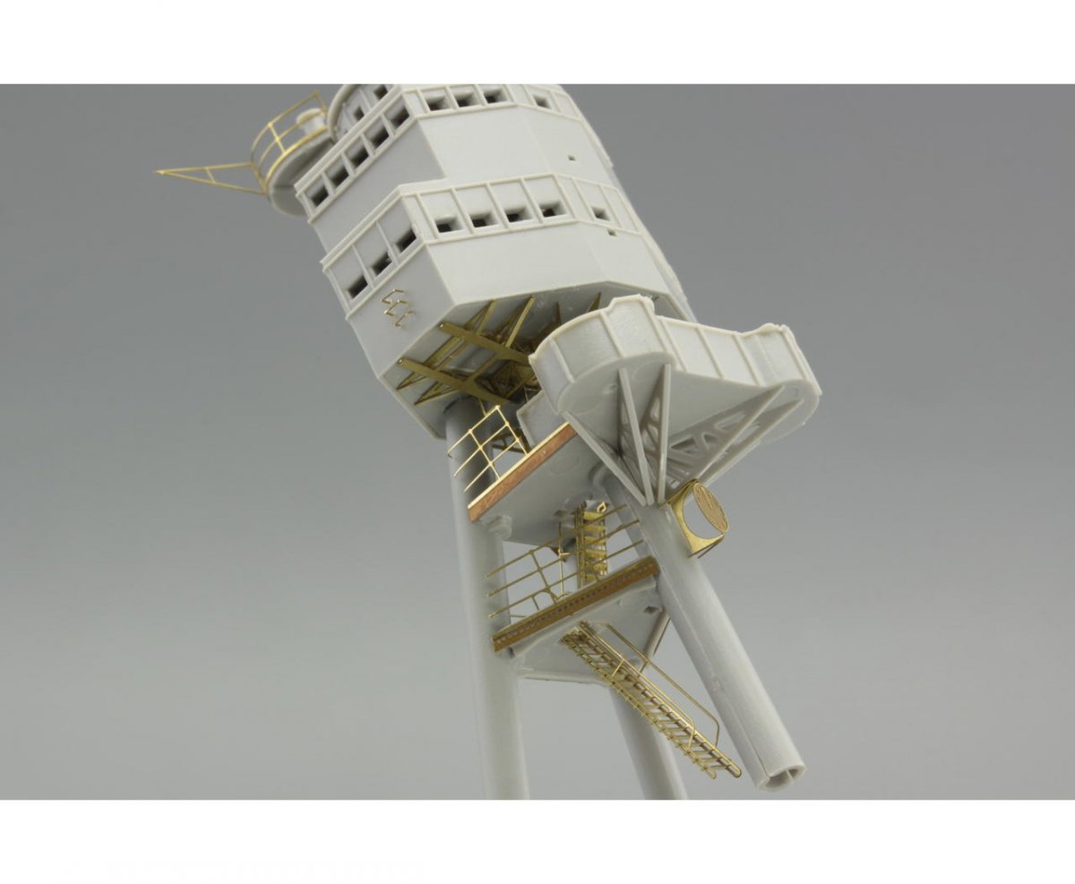 Eduard 53110 USS Arizona partie 4 - partie supérieure principale TRUMPETER 1/200 – Bild 3