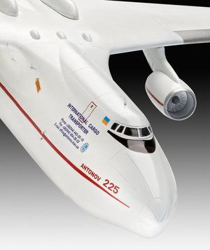 Revell 04957 Antonov An-225 Mrija 1/144 – image 3
