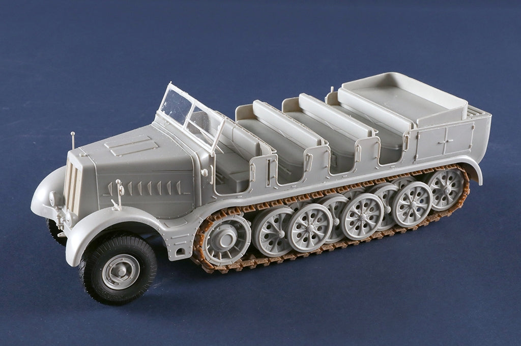 Trumpeter 09575 Schwerer Zugkraftwagen 18 t Sd.Kfz.9 Artillerie Version 1/35 – image 6