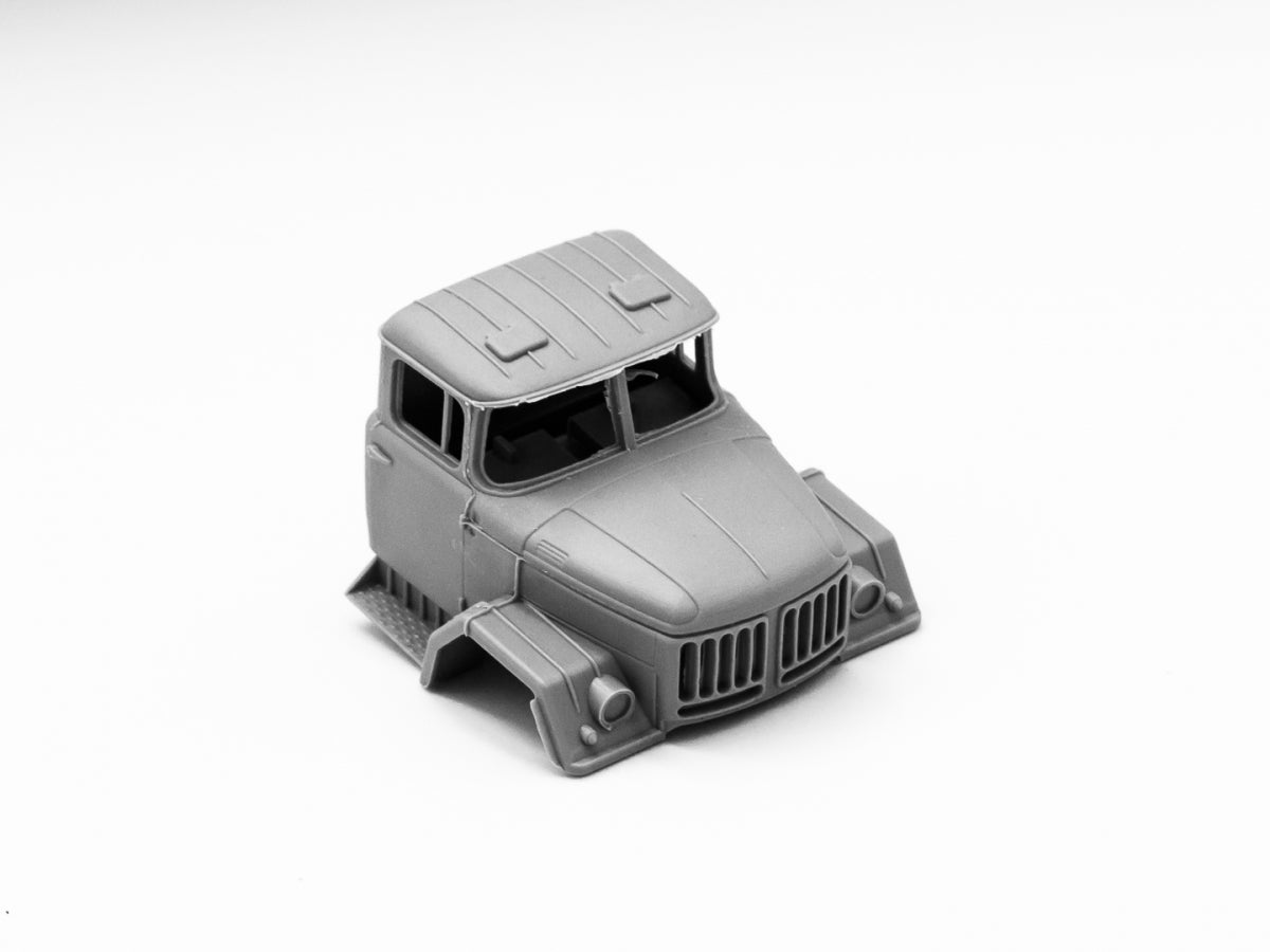 ICM 72821 ZIL-131 AFU avec DShKM 1/72 – imagen 5