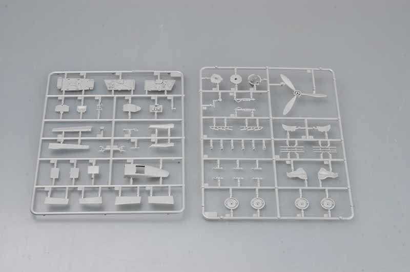 Trumpeter 02831 MiG-3 soviétique version tardive (1/48) – imagen 5