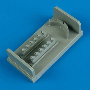 Refroidisseur d&amp;#39;échappement et d&amp;#39;amortisseur Quickboost QB72374 P-40B/C 1/72