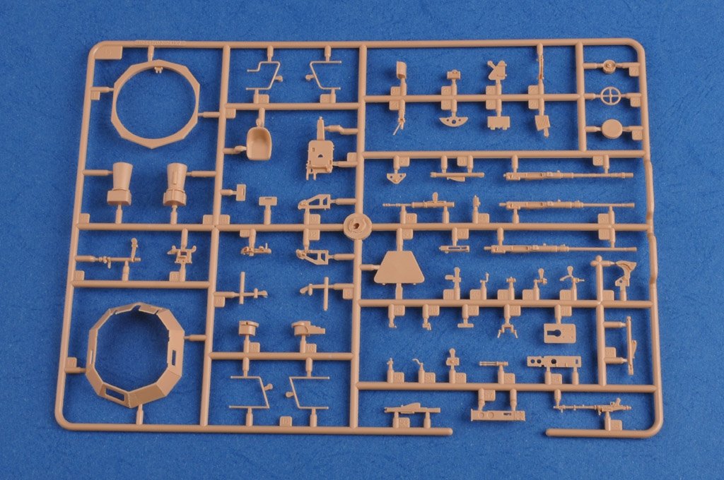 Hobby Boss 83816 allemand Sd.Kfz.222 Leichter Panzerspahwagen (1/35) – immagine 6