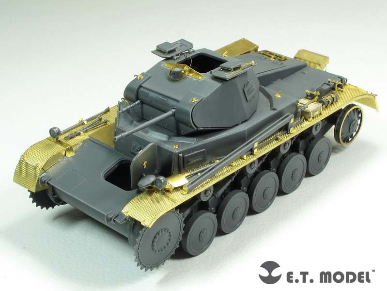 ET modèle E35-186 WWII allemand Pz.Kpfw.II Ausf.A/B/C Fenders (pour TAMIYA 35292) (1/35) – immagine 5