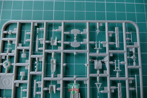 Modelsvit 72026 Démonstrateur supersonique Yak-1000 1/72 – image 9