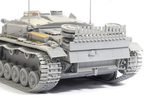 Dragon 6644 StuG III Ausf.F8 Production tardive avec Winterketten (1/35) – image 7
