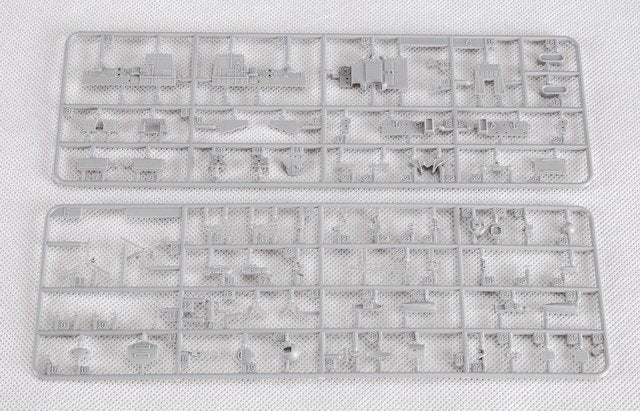 Trumpeter 05720 Croiseur de classe Slava Moskva de la marine russe 1/700 – image 9