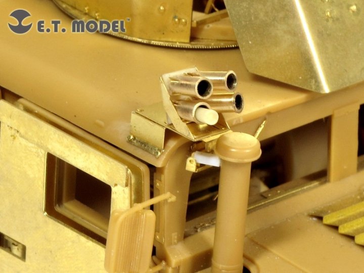 ET Modèle E35-077 Lance-fumigènes US ARMY M1114 HUMVEE (Pour kit BRONCO) (1/35) – immagine 2