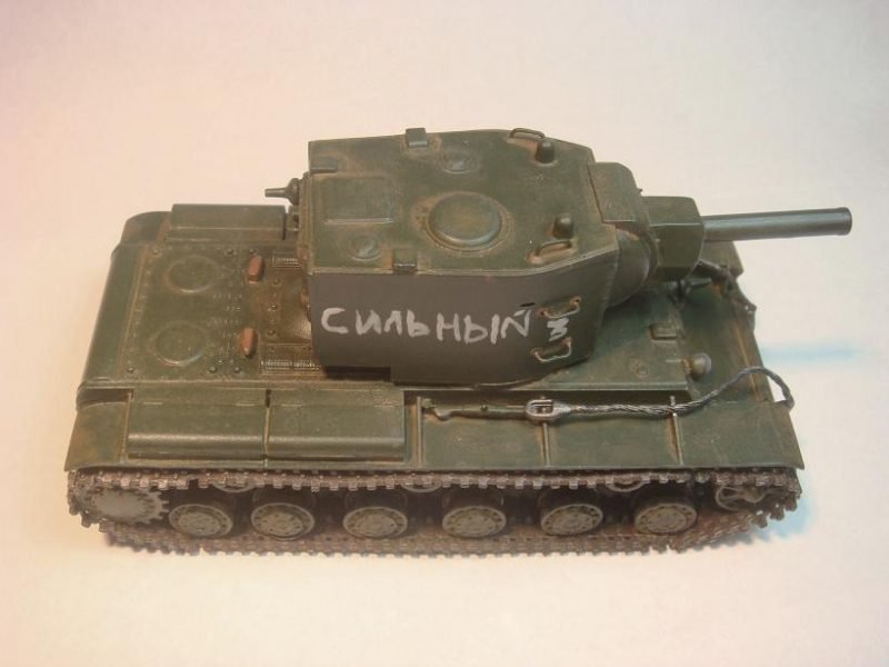 PST 72017 KV-2 Char lourd 1/72 – Bild 8