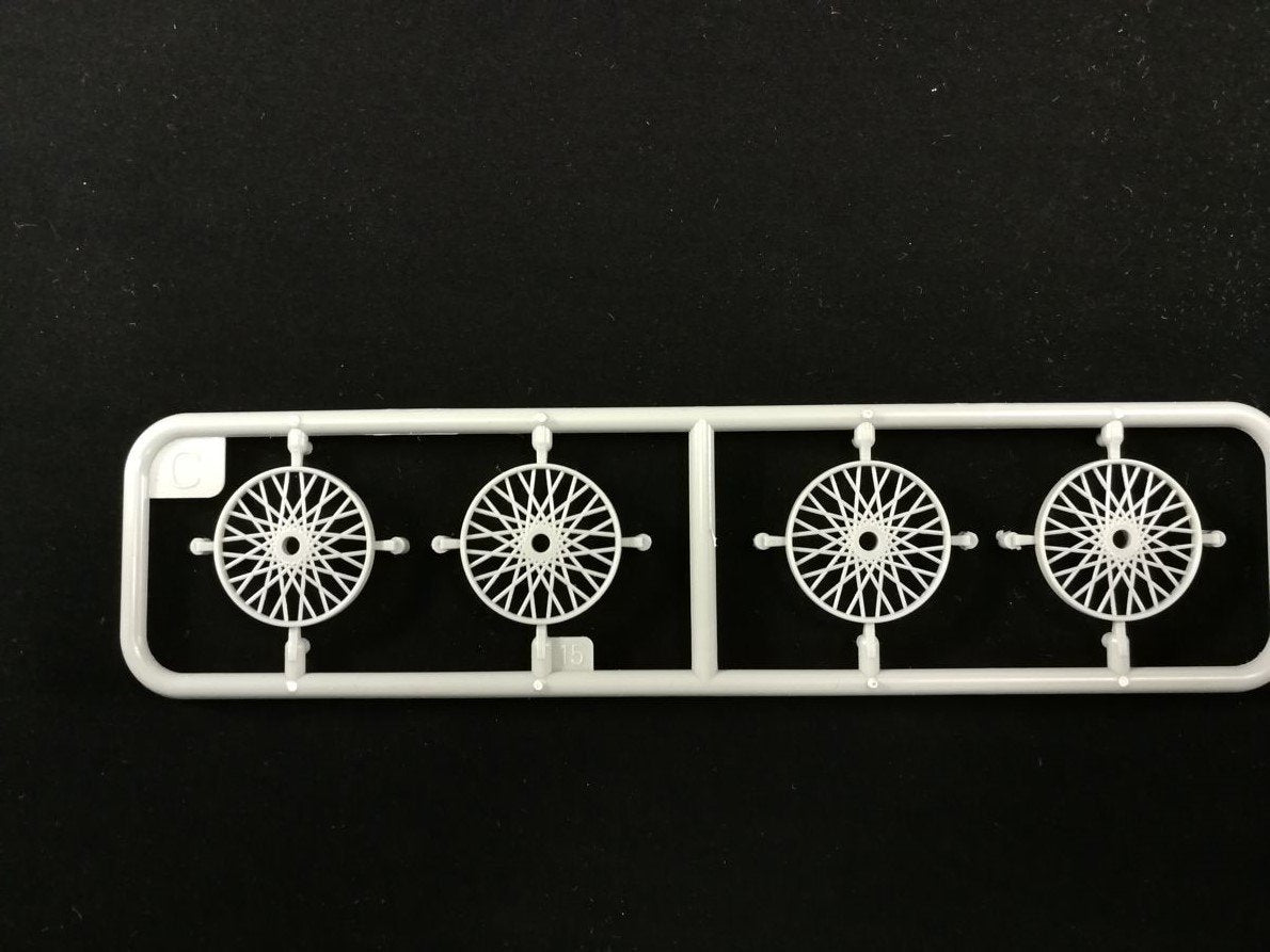Copper State Models 35001 Voiture blindée Lanchester (1/35) – image 13