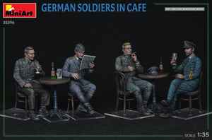 MiniArt 35396 SOLDATS ALLEMANDS DANS UN CAFÉ 1/35 – immagine 2