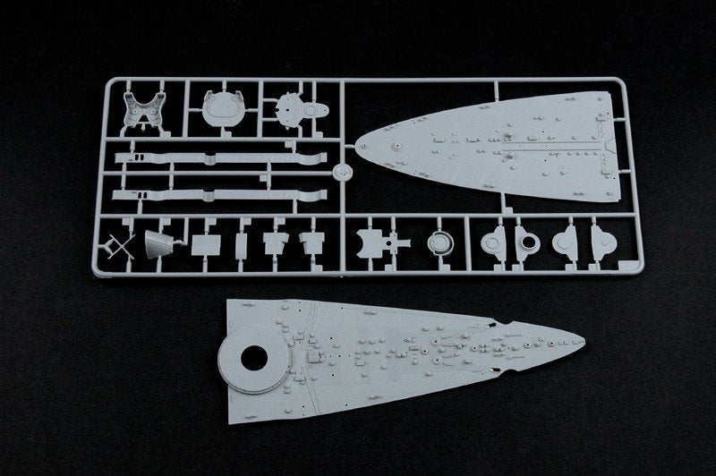 Trumpeter 05318 Cuirassé de la marine italienne RN Roma (1/350) – image 7