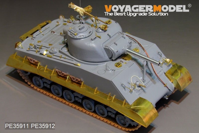Maquette Voyager PE35911 Fusil américain M4A3 (105 mm) HVSS de base pour DRAGON au 1/35 – immagine 4