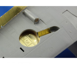 Eduard 32360 Spitfire Mk. II extérieur 1/32 Revell – imagen 6