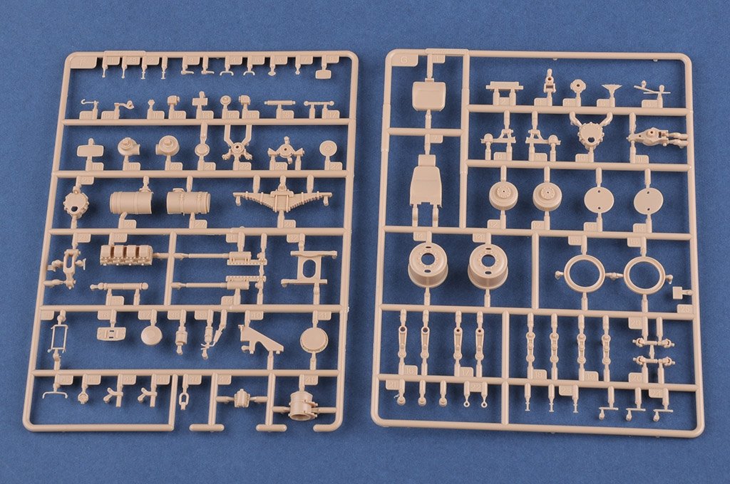 Hobby Boss 85517 BAZ-64022 russe avec TEL S-400 5P85TE2 (1/35) – image 13