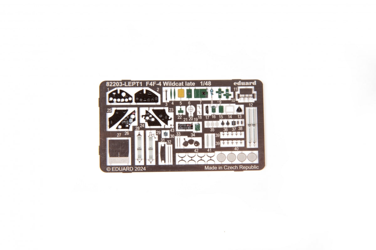 Eduard 82203 F4F-4 Wildcat fin 1/48 – image 5