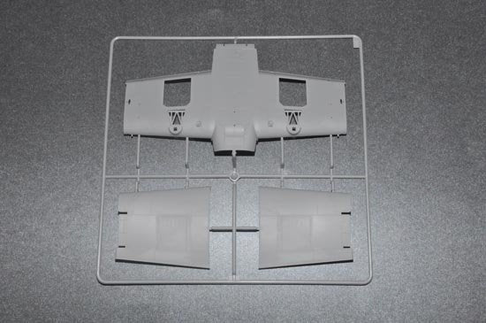 Trumpeter 02253 A-1H AD-6 Skyraider 1/32 – image 10