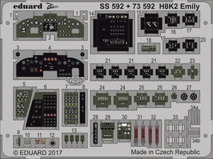 Intérieur du cockpit de l&amp;#39;Emily H8K2 d&amp;#39;Eduard 73592 HASEGAWA au 1/72