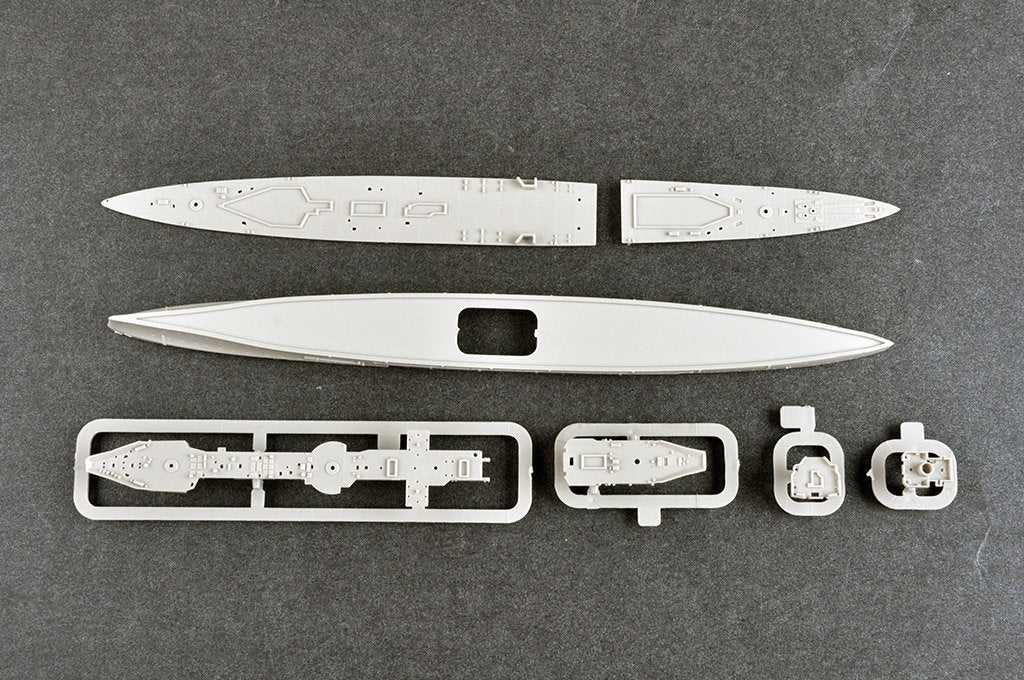 Trumpeter 06741 HMS Calcutta croiseur léger 1/700 – image 5
