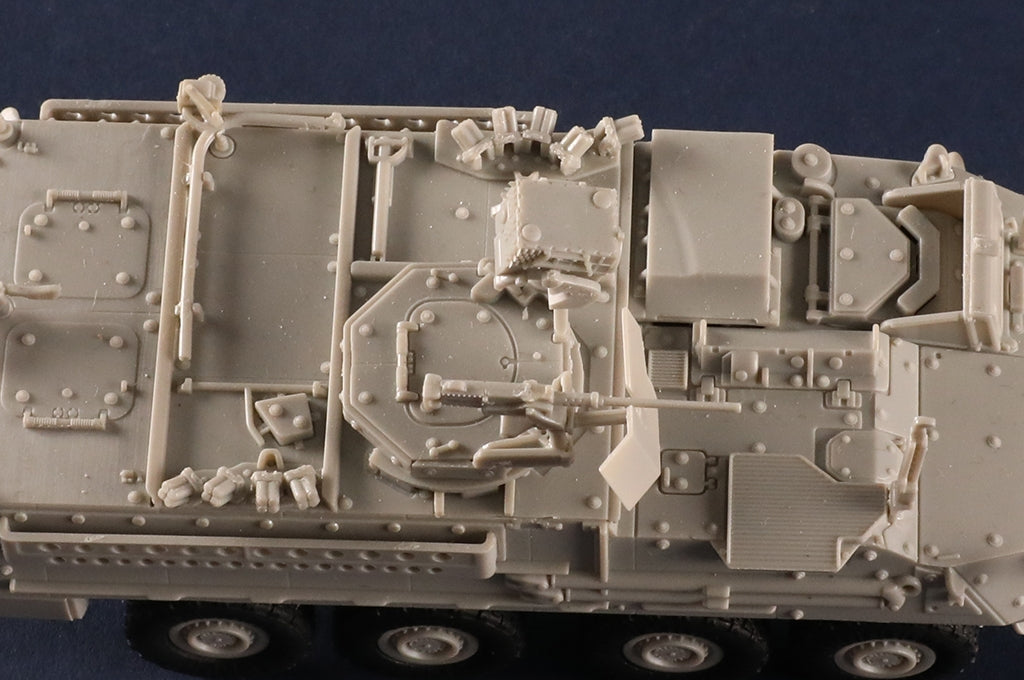 Trumpeter 07422 M1127 Stryker Véhicule de reconnaissance RV 1/72 – Bild 11