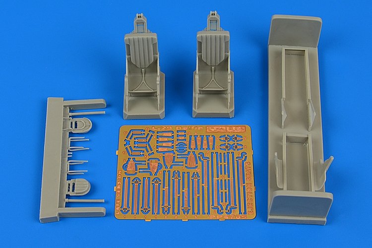 Aires 4705 L-29 Delfín sièges éjectables tard v. 1/48 AMK