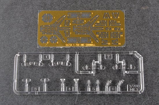Trumpeter 06734 HMS Cornwall 1/700 – immagine 6