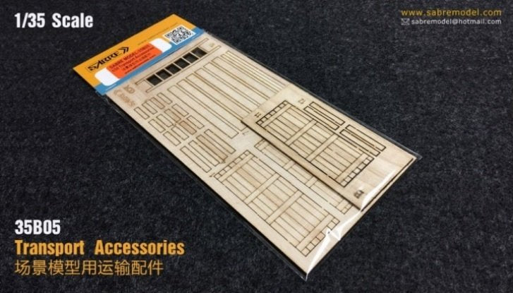 Accessoires de transport en bois Saber Model 35B05 / Transportzubehör 1/35