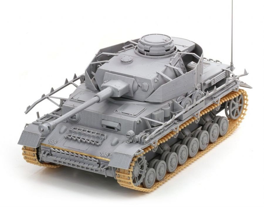 Dragon 6611 Pz.Kpfw.IV Ausf.H avec Zimmerit (1/35) – image 3