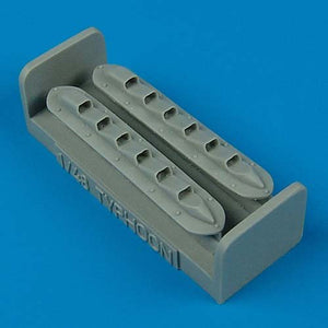 Échappement Quickboost QB48276 Hawker Typhoon Trumpeter 1/48