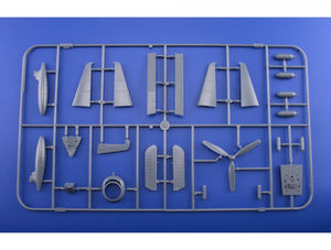 Eduard 84133 F6F-5N Chasseur de nuit 1/48 – immagine 4
